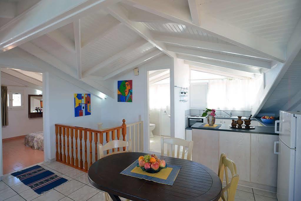 Vlachos Apartments Sidárion Dış mekan fotoğraf