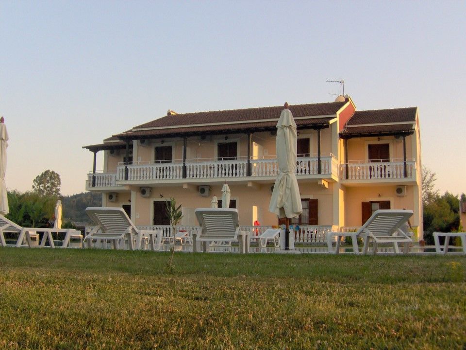 Vlachos Apartments Sidárion Dış mekan fotoğraf