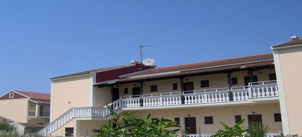 Vlachos Apartments Sidárion Dış mekan fotoğraf